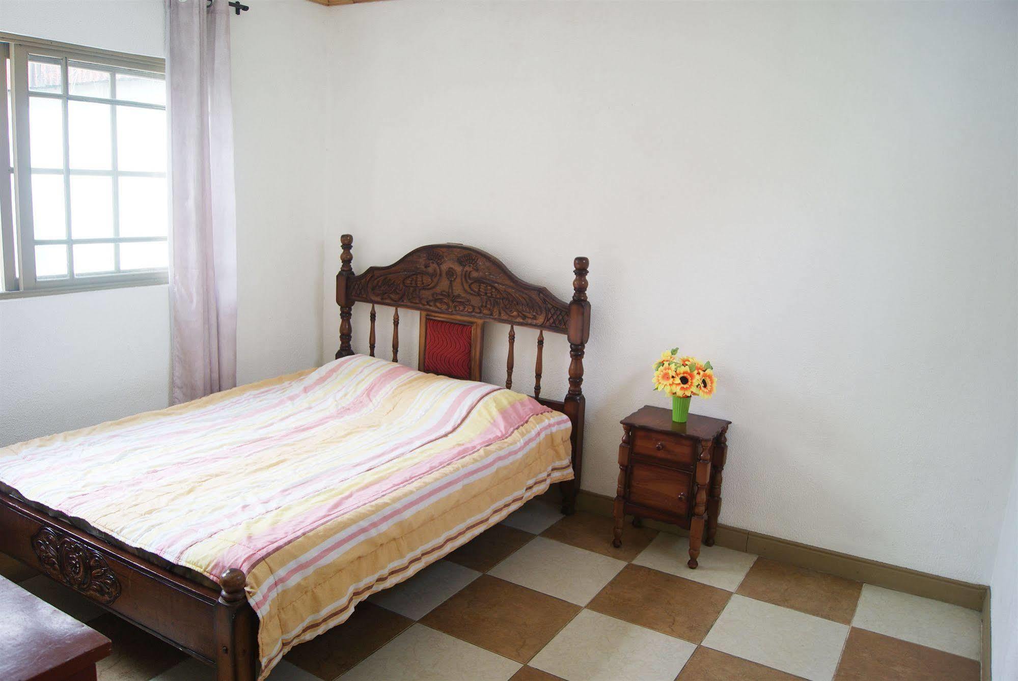 Hotel La Cuesta Σαν Χοσέ Εξωτερικό φωτογραφία